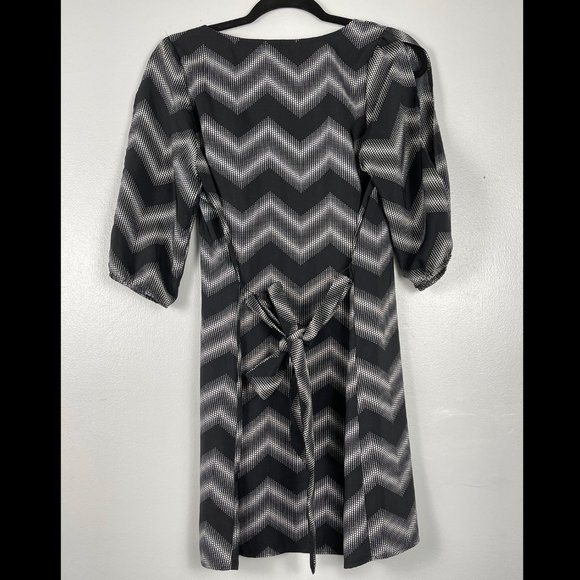 A. Byer Silky Chevron Op Art Dress - Picture 2 of 4
